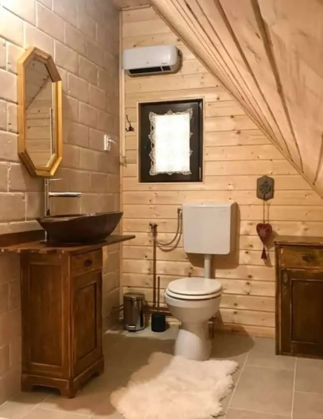 Cabana La noi la munte