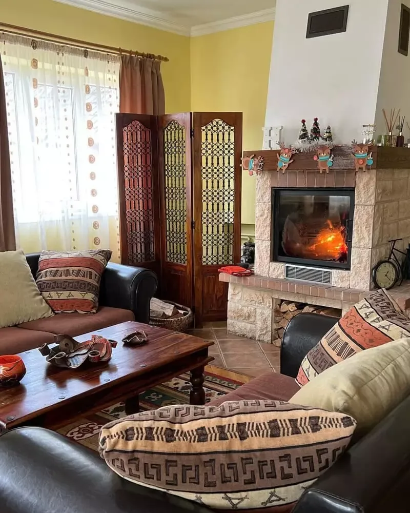 Horace Guesthouse by the River