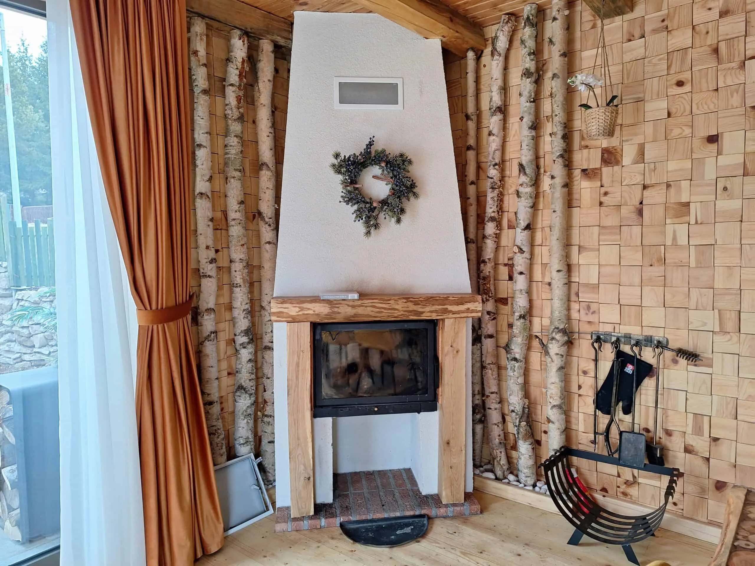 La Cabane Comandău